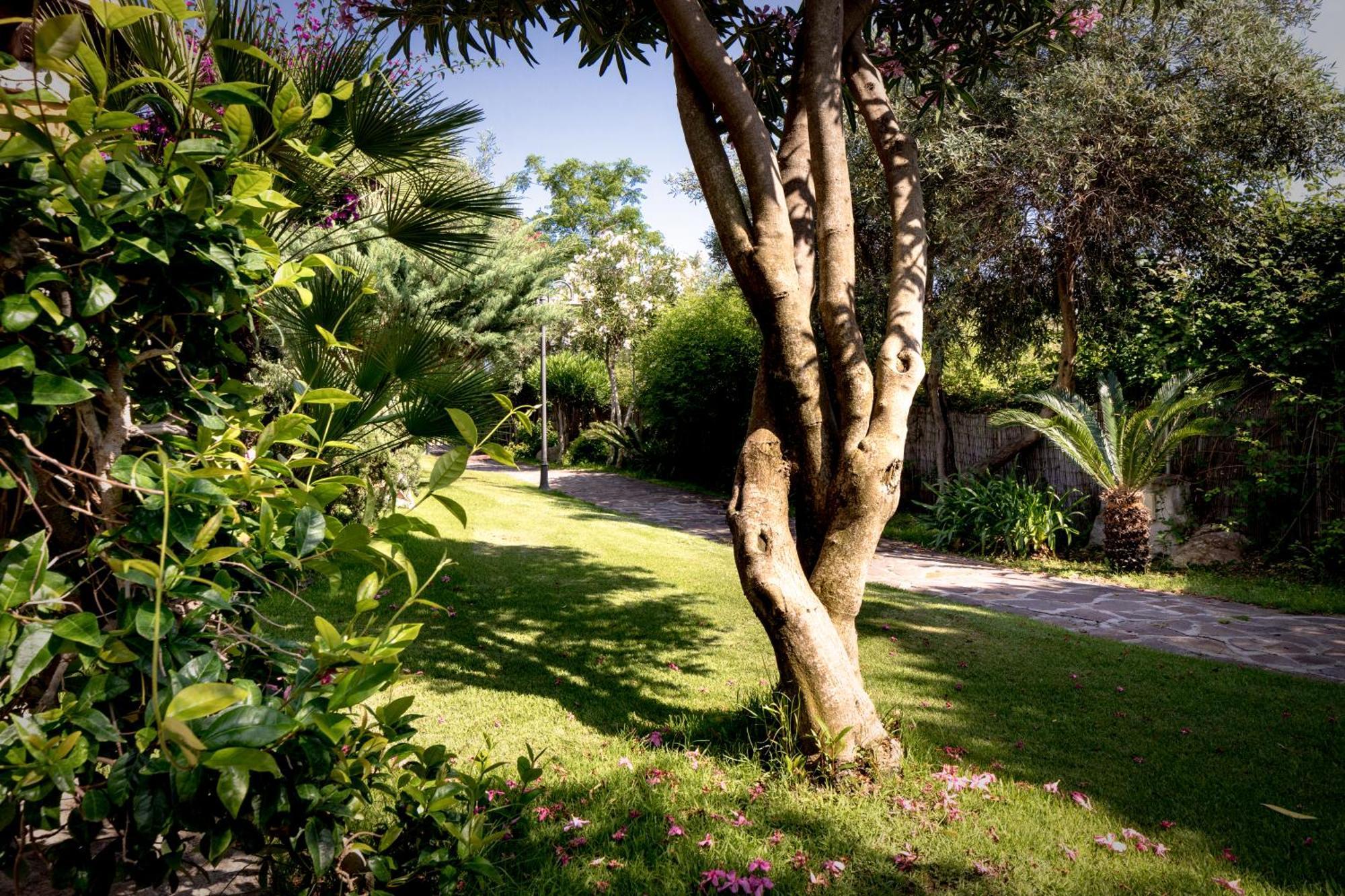 Cruccùris Resort Villasimius Exterior foto
